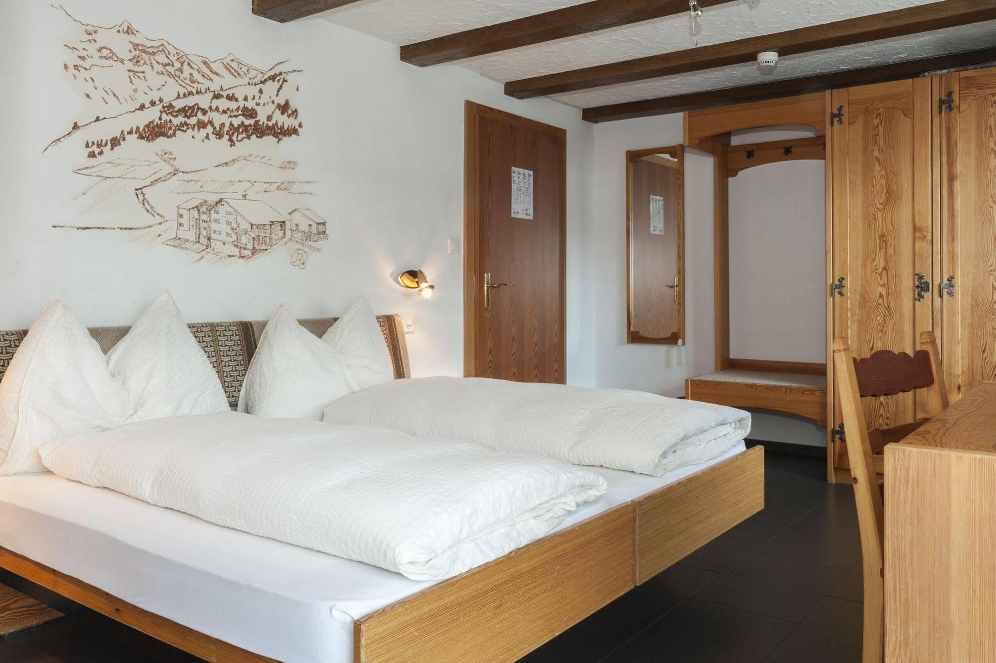 Tenne Hotel